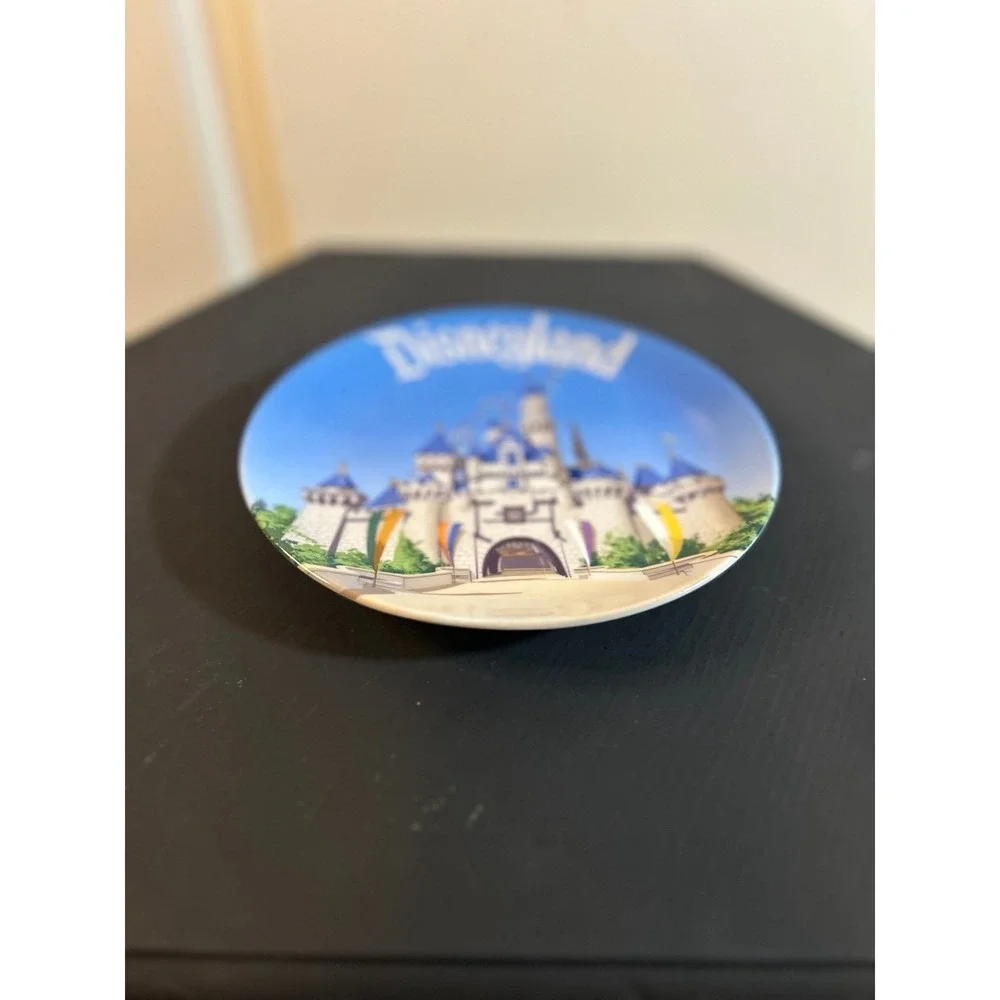 Vintage Disneyland Castle Trinket Dish 4